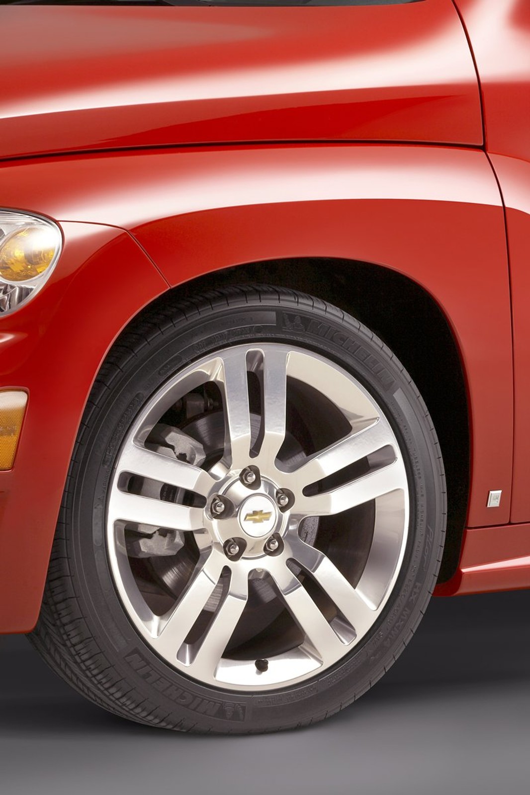 Chevrolet HHR SS: oficjalne informacje o ostrym modelu na rok 2008