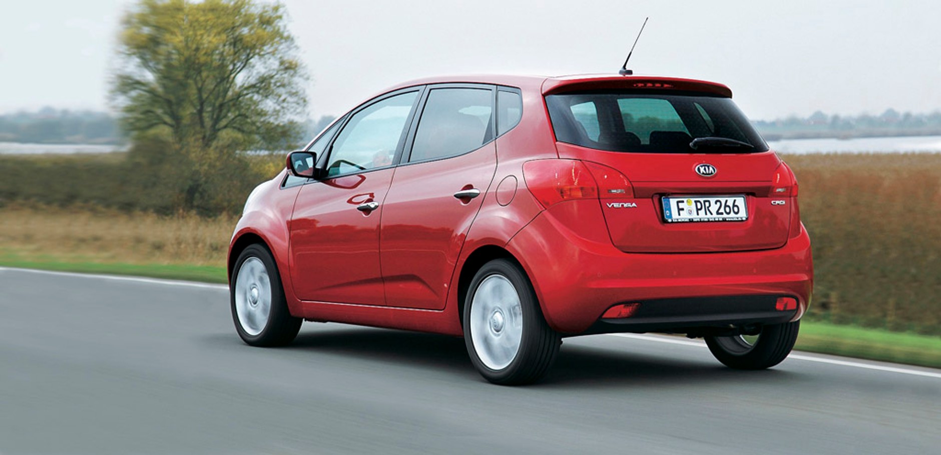 Fiat 500L kontra Kia Venga i Ford B-Max: Nieduże, lecz praktyczne