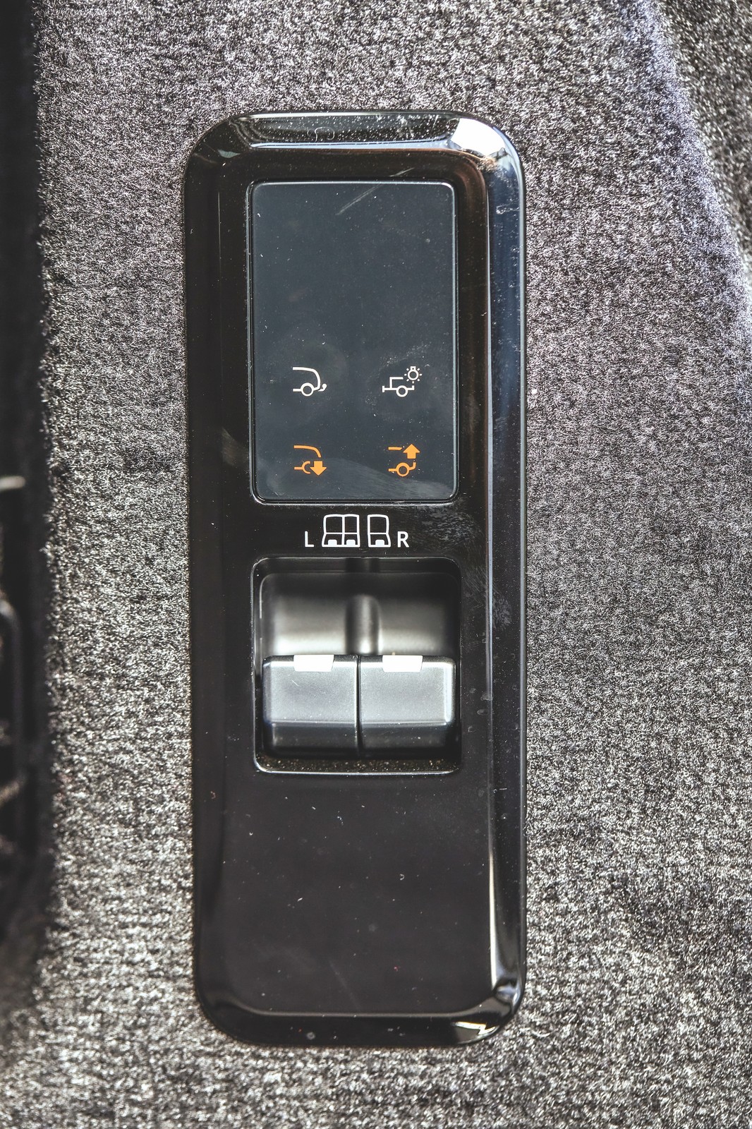 BMW X5 kontra Range Rover Sport