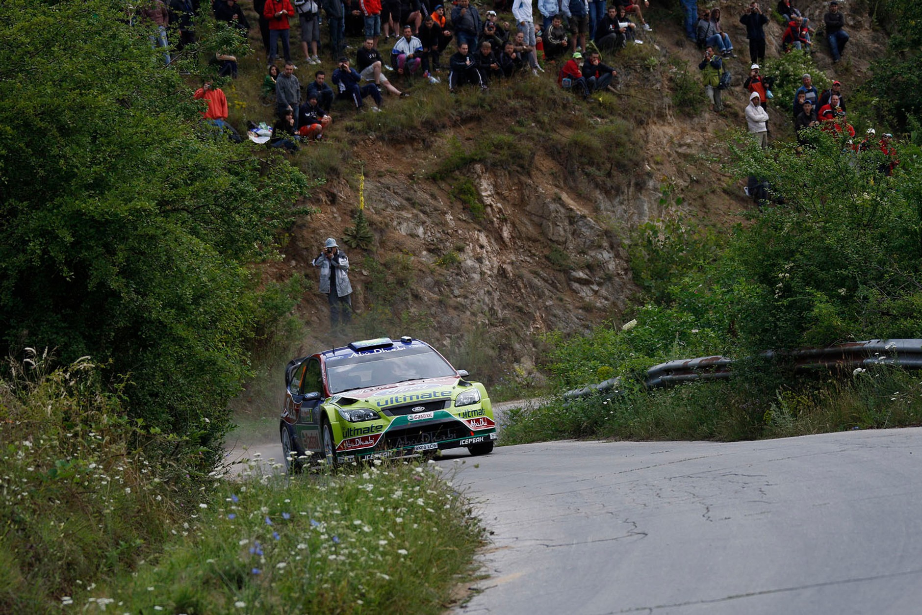 Citroën Total WRT taranuje konkurentów (galeria Rallyworld©Willy Weyens)