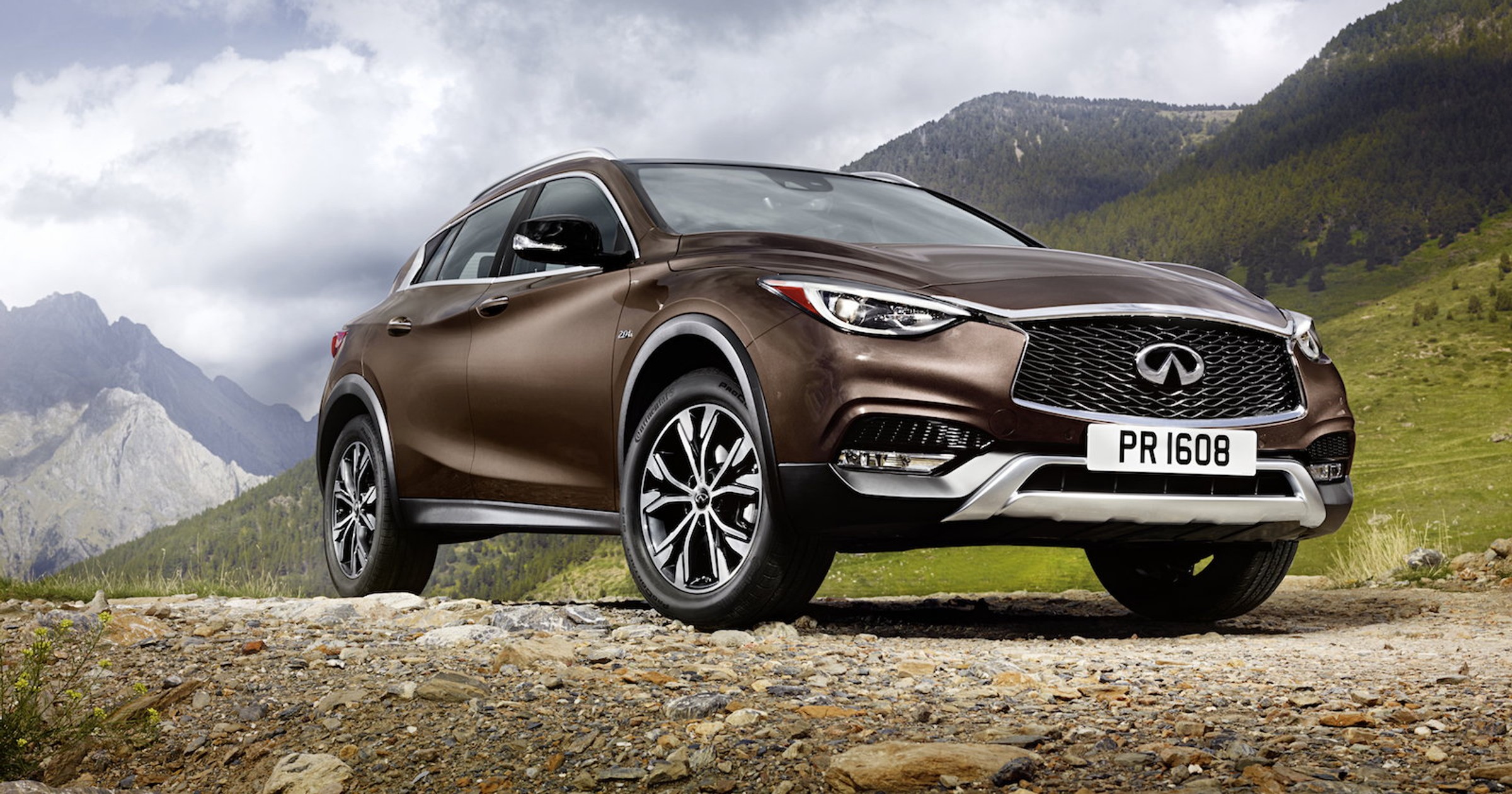Infiniti QX30