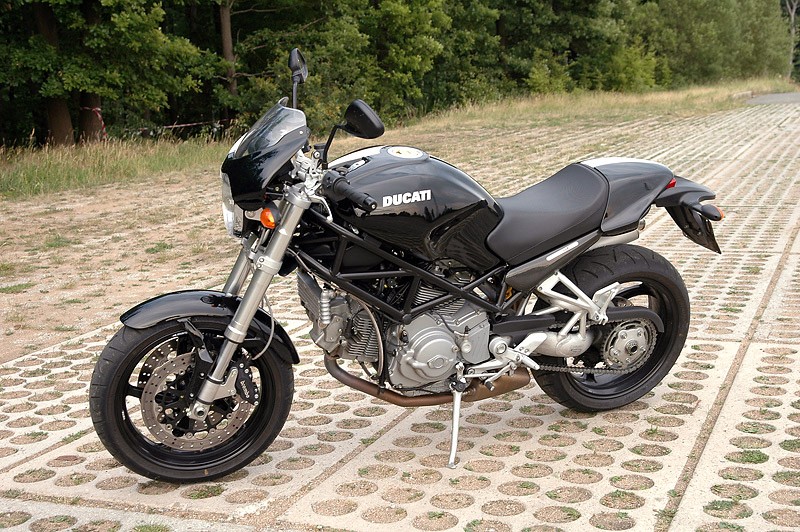 Ducati Monster S2R 1000: stary znajomy (test)