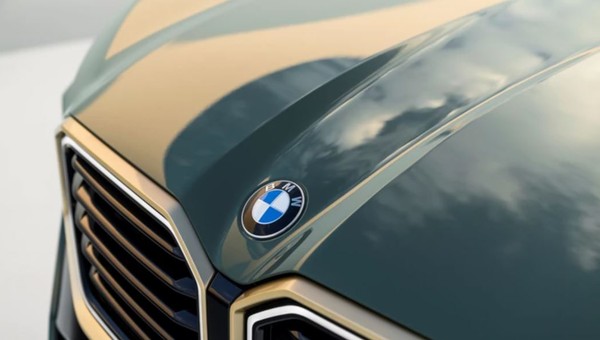 BMW chyba "pozazdrościło" Mercedesowi. Szykuje konkurenta dla Klasy G