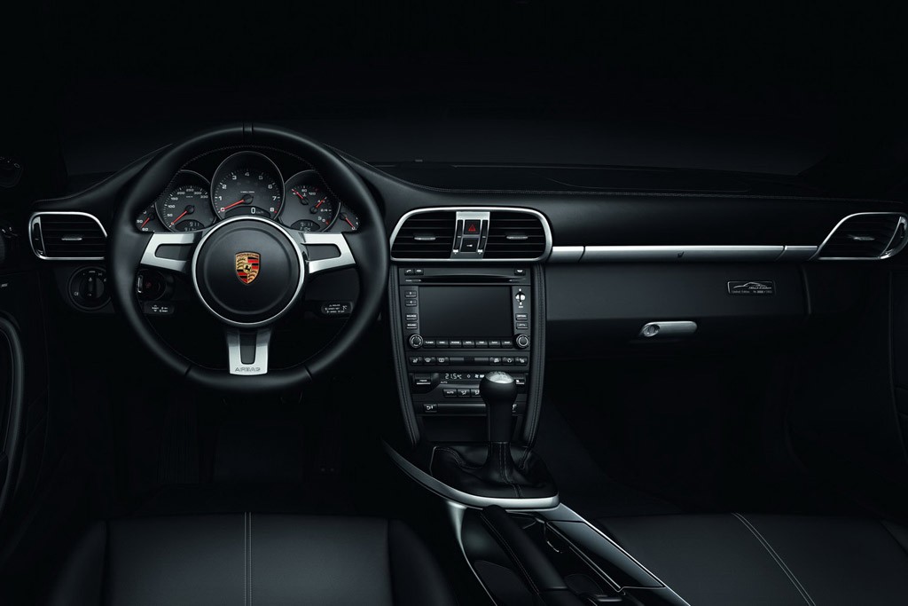 Porsche 911 Black Edition