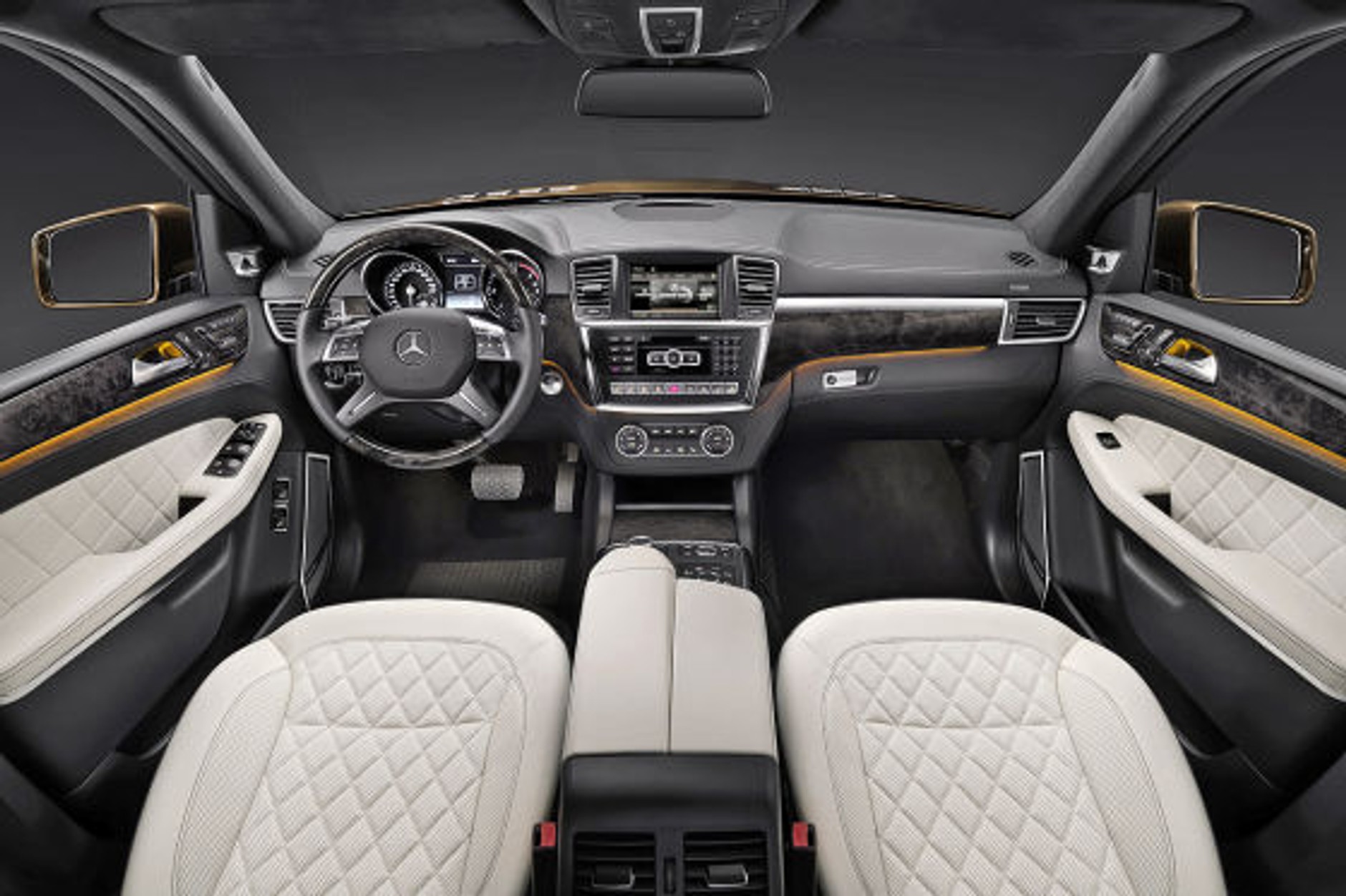 Mercedes GL: większy i lżejszy