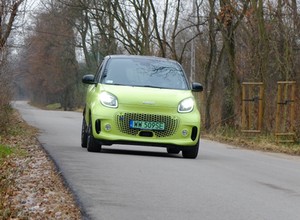 Smart Fortwo EQ - elektrowózek na (małe) zakupy