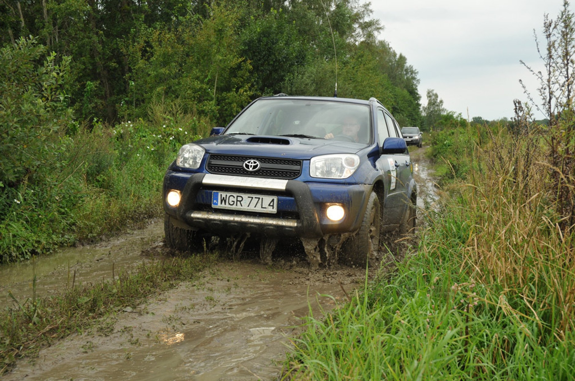 4x4 Family Adventure: baza pod namiotami