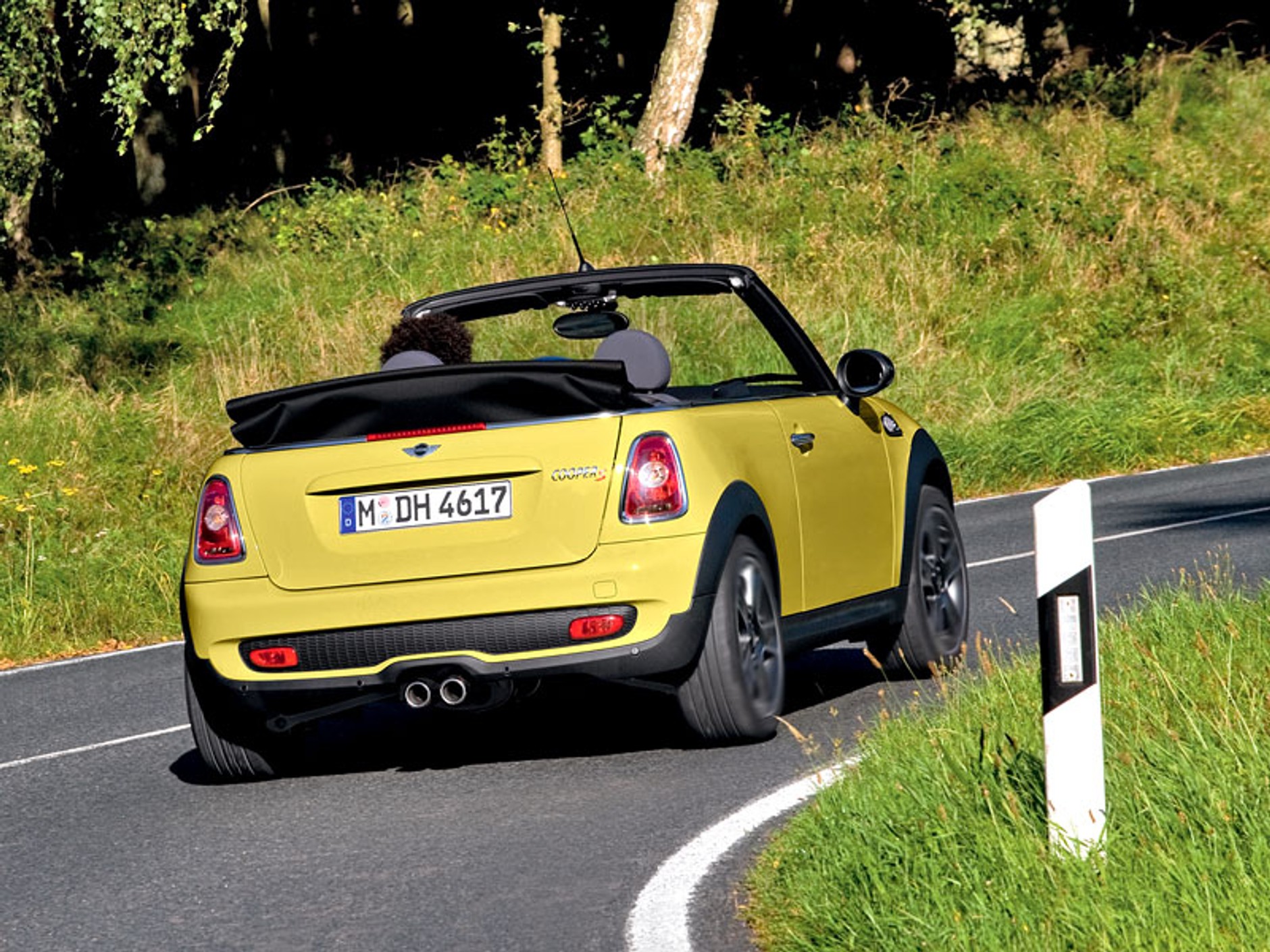 Detroit 2009: premiera światowa Mini Cabrio