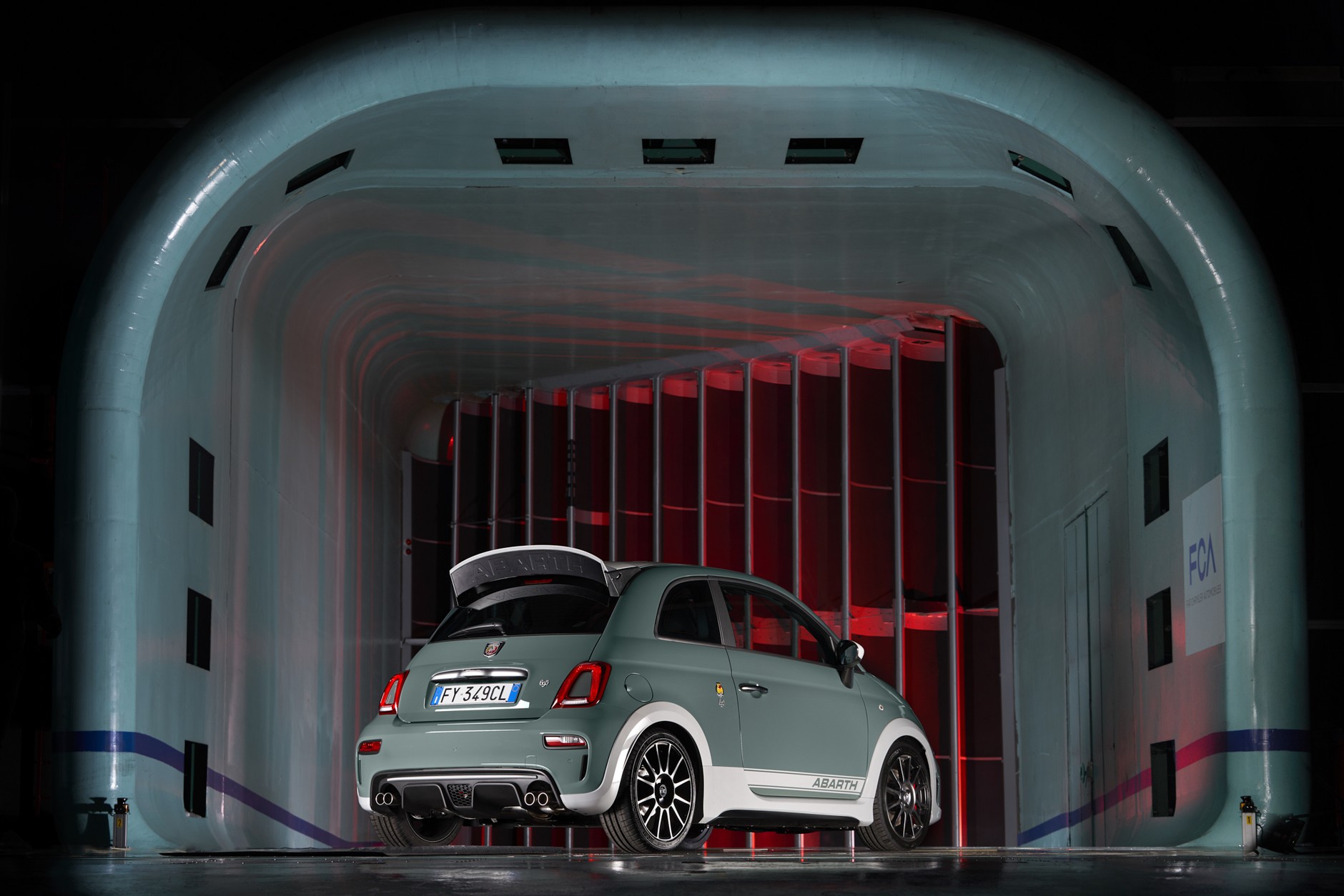 Abarth 695 70° Anniversario