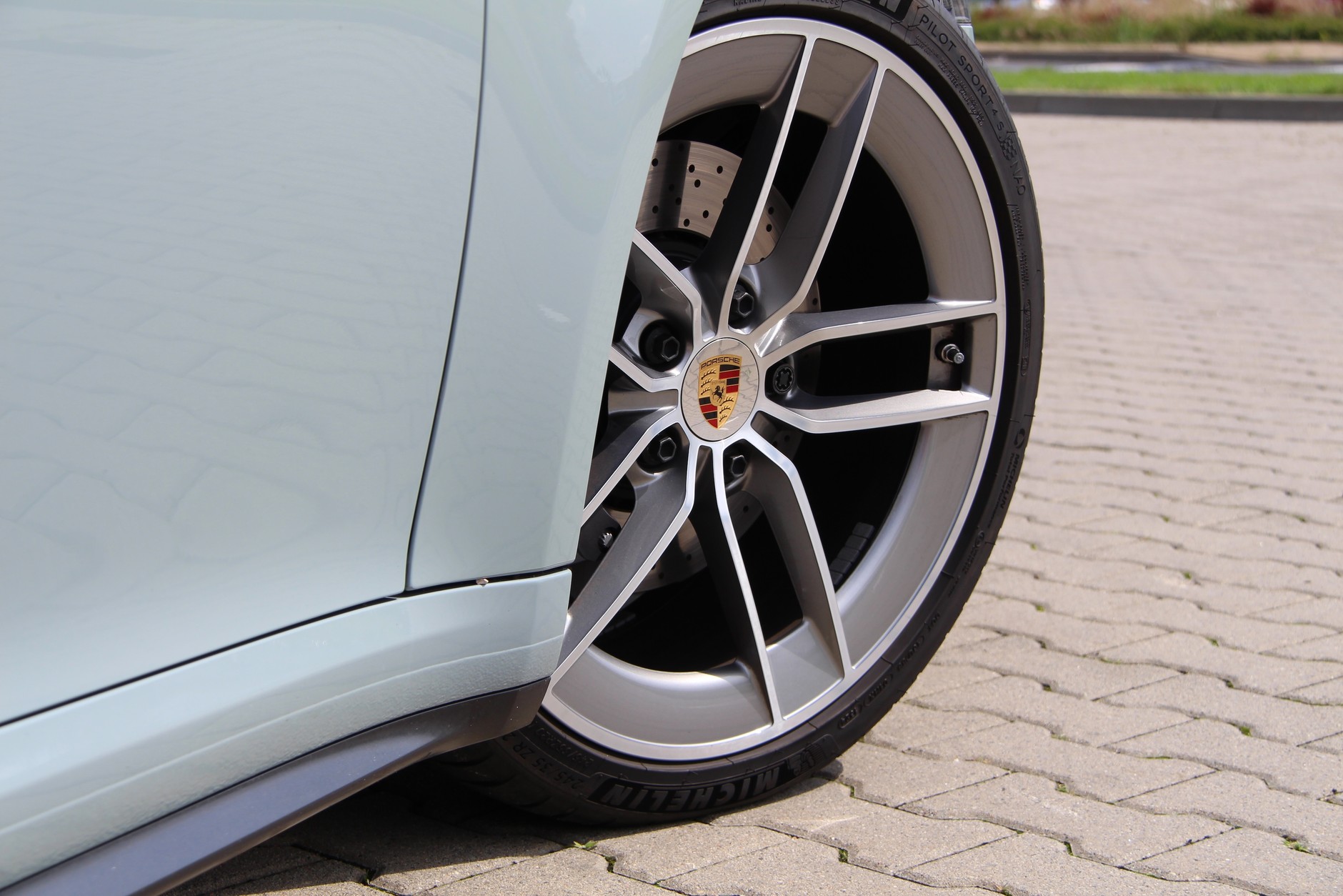 Porsche 911 Carrera (992.2)