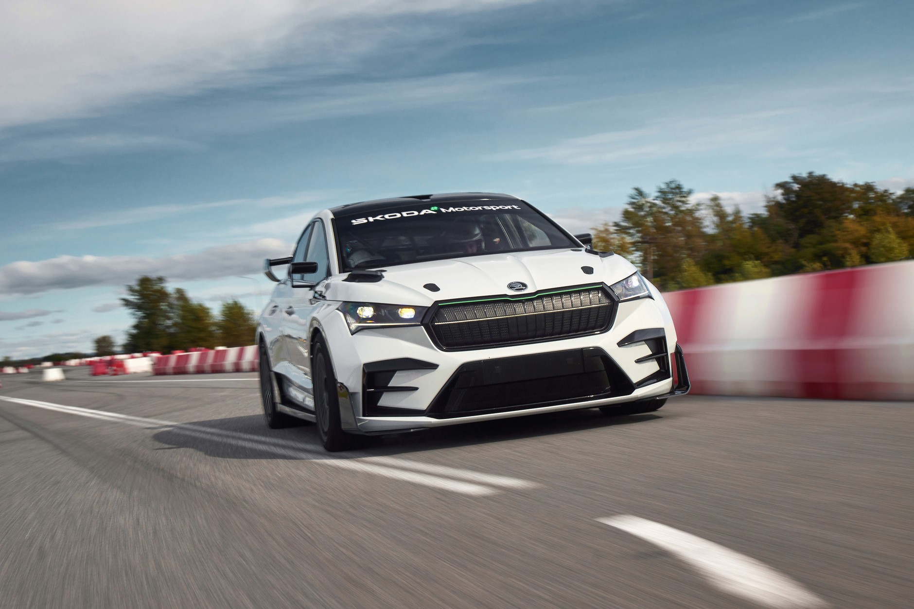 Skoda Enyaq RS Race
