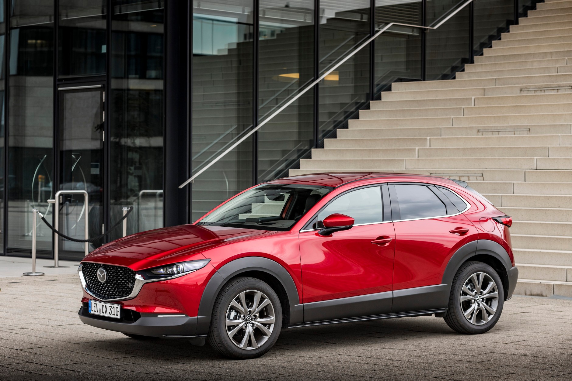 Mazda 3 i Mazda CX-30 – lepsze, bo zelektryfikowane