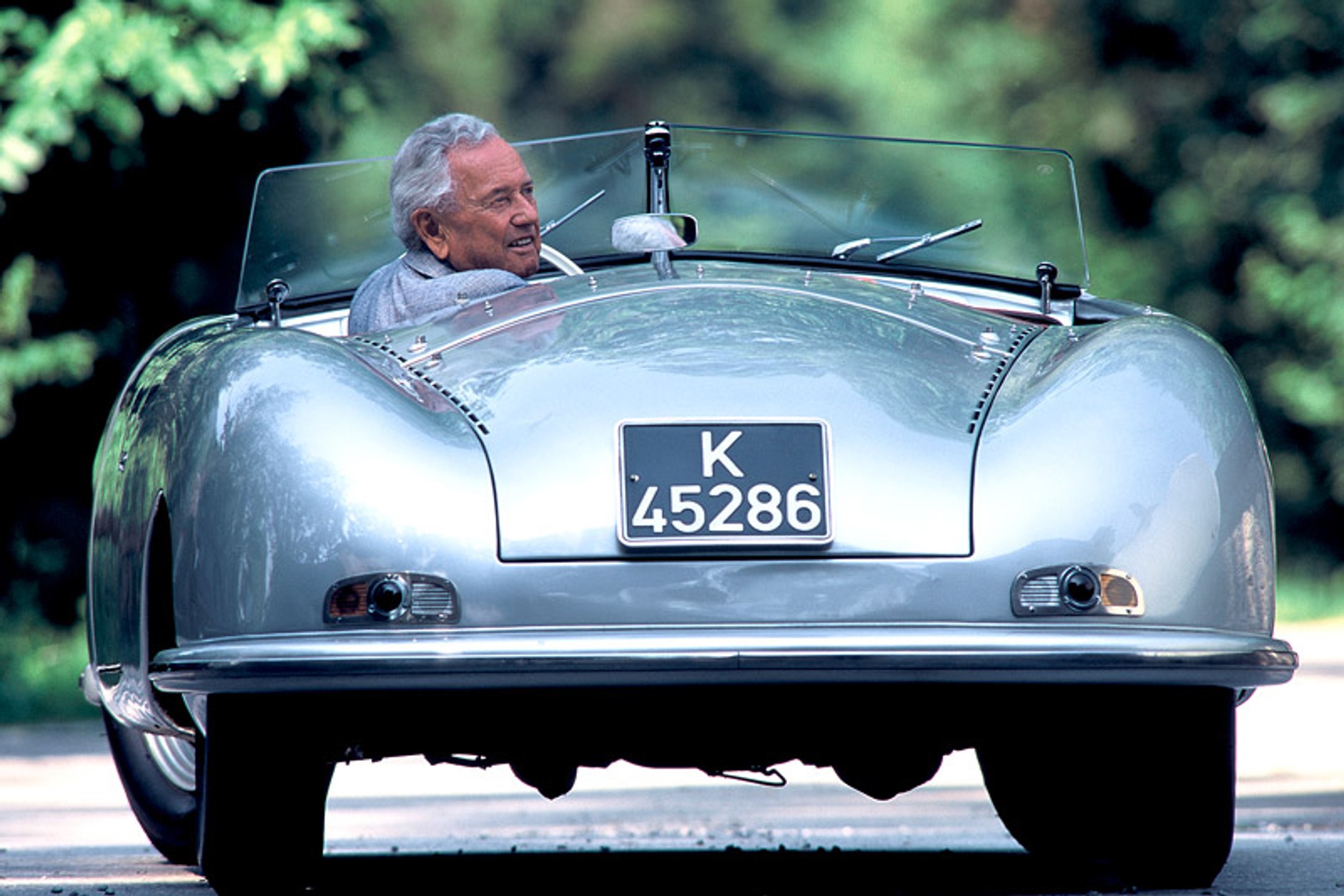 Porsche No. 1: zaprezentuje się w Pebble Beach