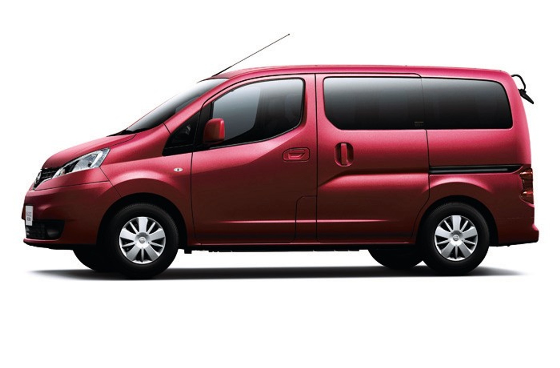 Nissan NV200 Vanette: rozpoczęto sprzedaż w Japonii