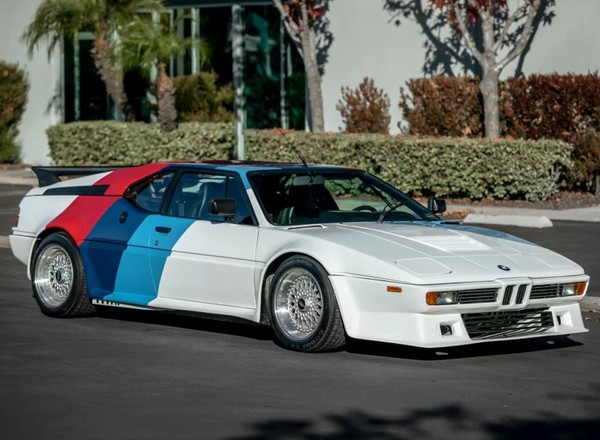 BMW M1 Paula Walkera sprzedane za pół miliona dolarów