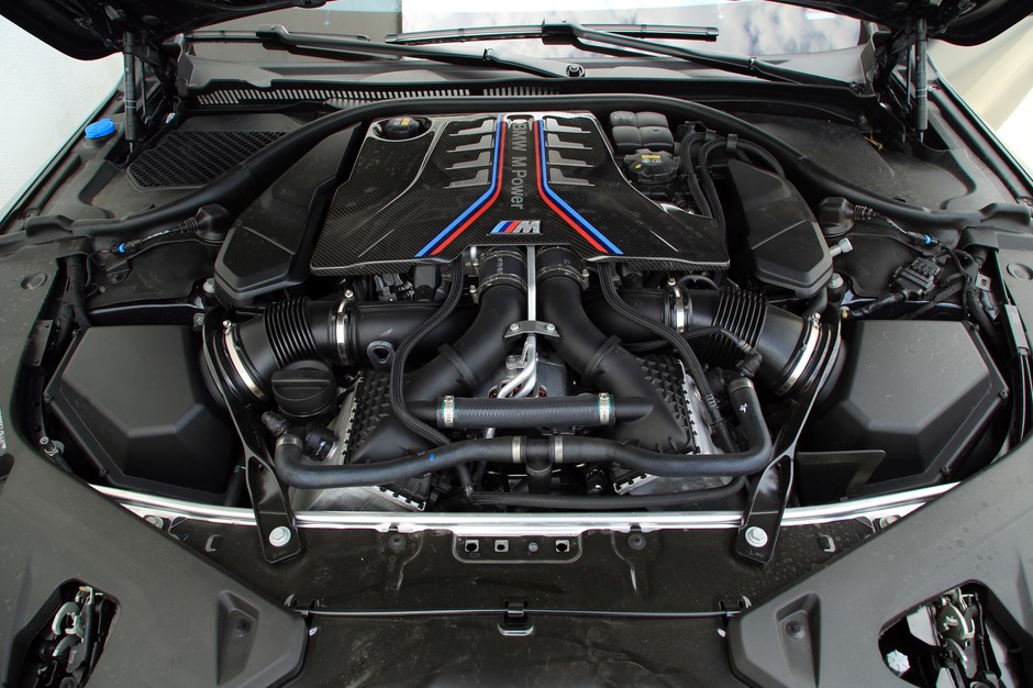 BMW M8 Cabrio Competition
