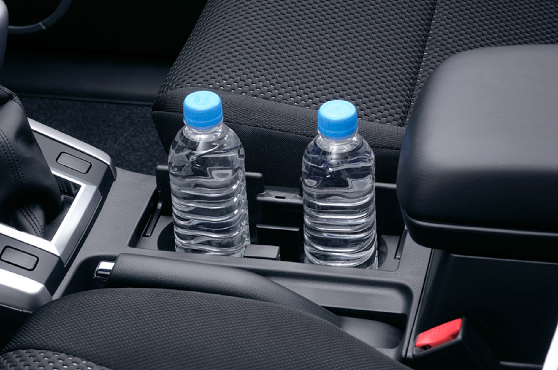 Suzuki: unowocześniona Vitara w salonach (ceny i fotogaleria)