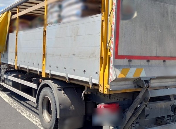 Solówka z paszą zatrzymana przez ITD. Było za ciężko
