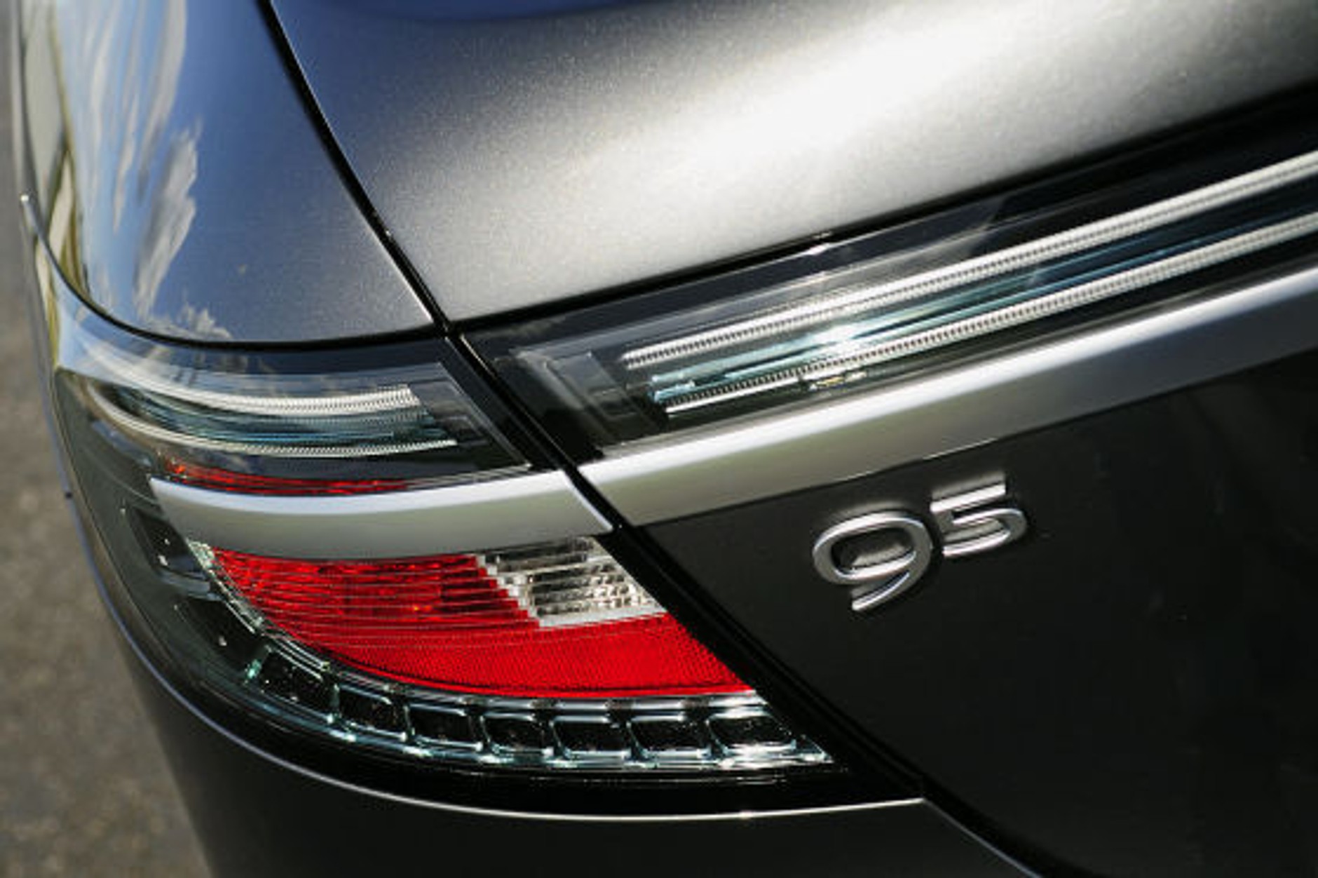 Saab 9-5: pierwsze zdjęcia i informacje