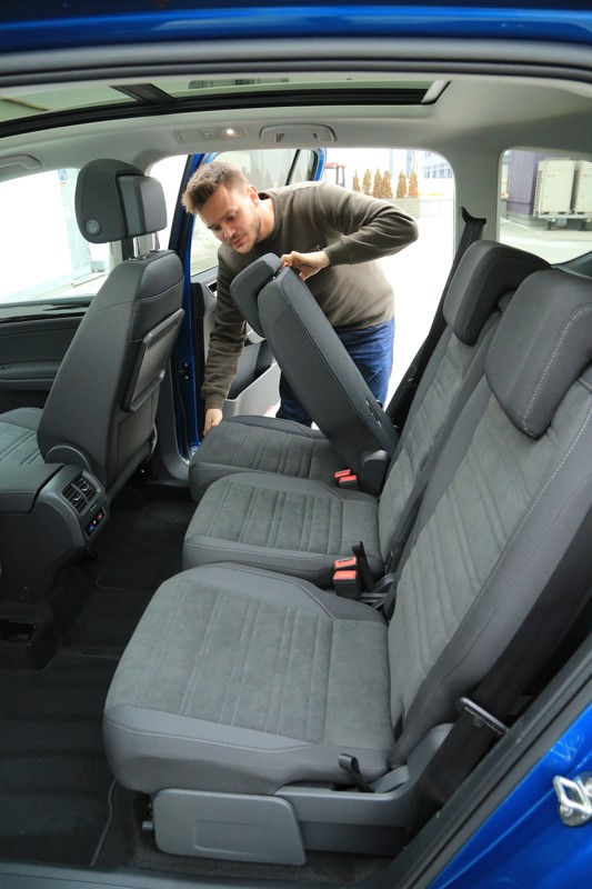 Volkswagen Touran 1.5 TSI EVO DSG