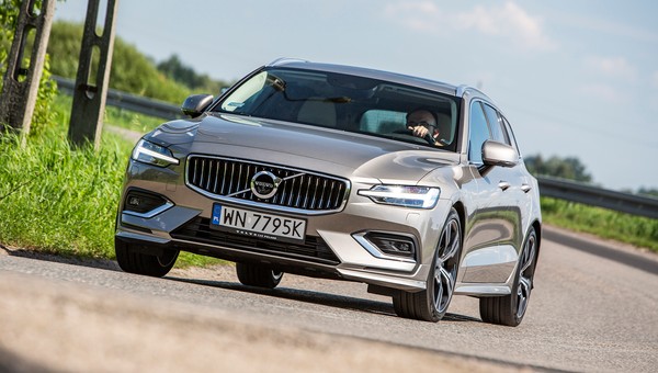 Volvo V60 D4 - ładne, szybkie i praktyczne kombi