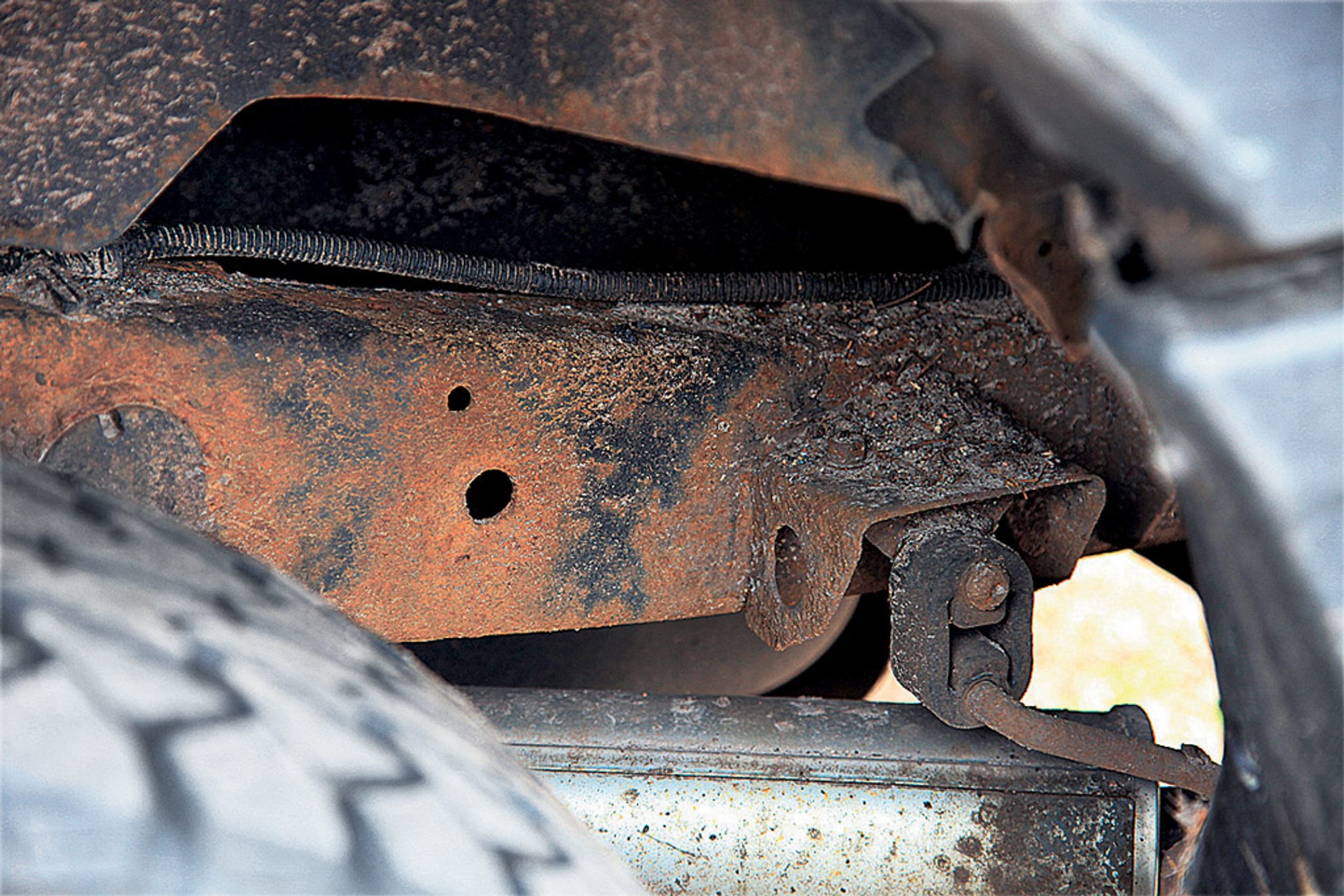 Nissan Patrol GR: stworzony do jazdy w terenie