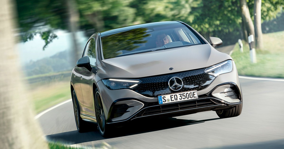 Mercedes EQE (2022)