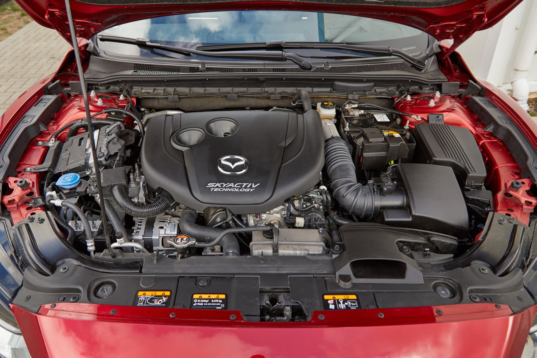 Porównanie: BMW serii 3, Kia Stinger, Mazda 6, Mercedes klasy C