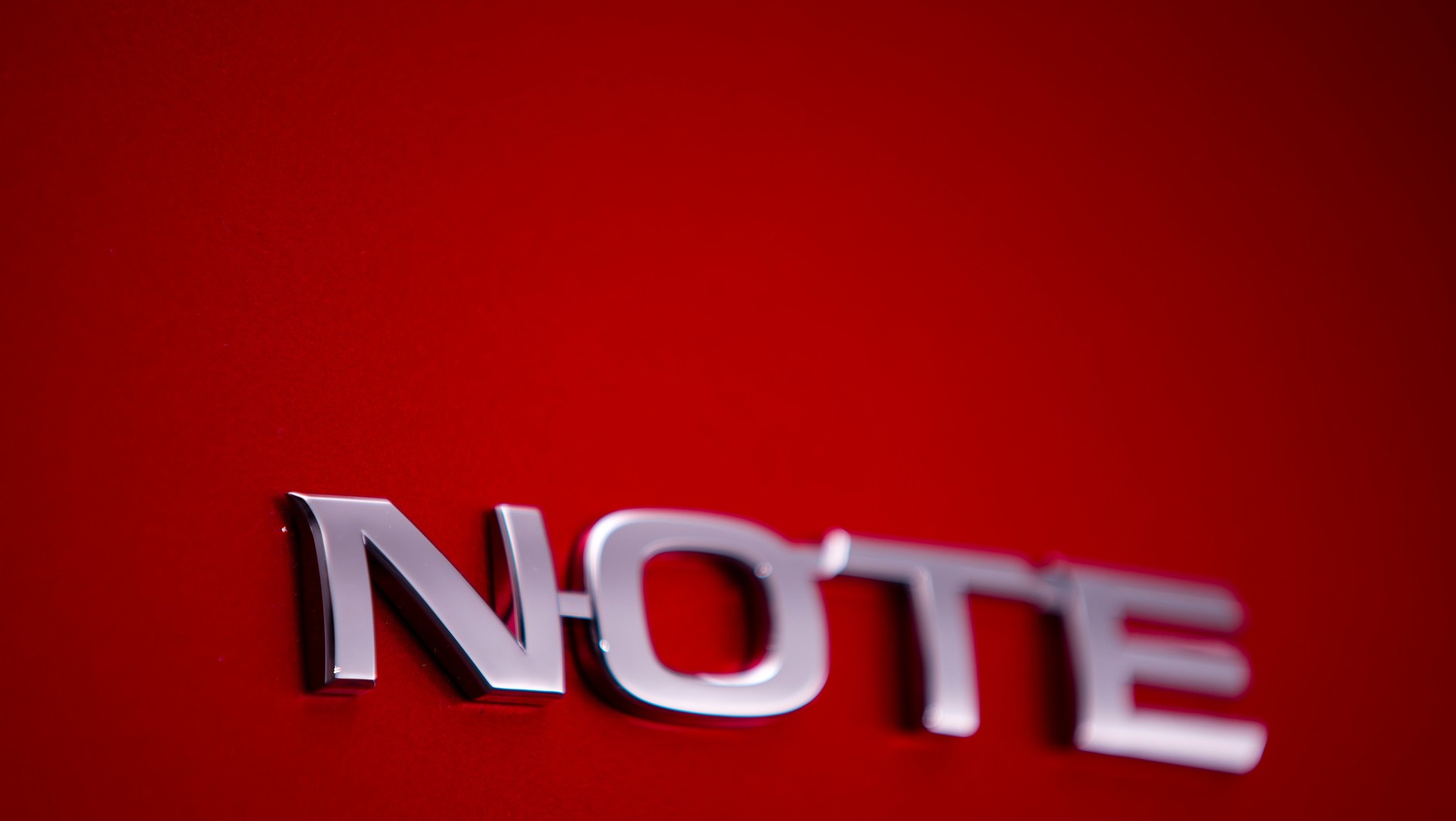 Nowy Nissan Note – atrakcyjny wygląd i nowoczesna technologia