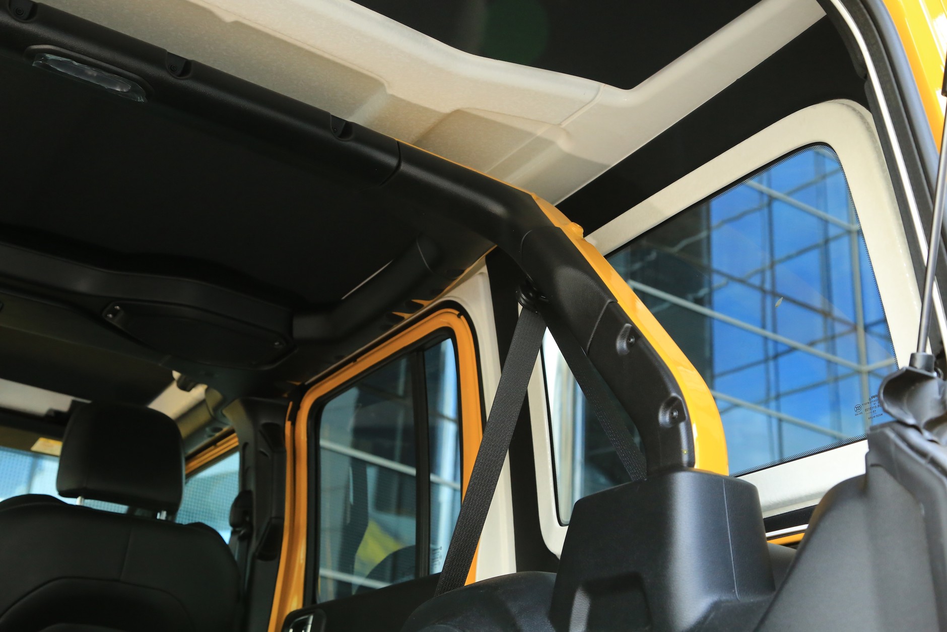 Jeep Wrangler Sahara 2.0 T