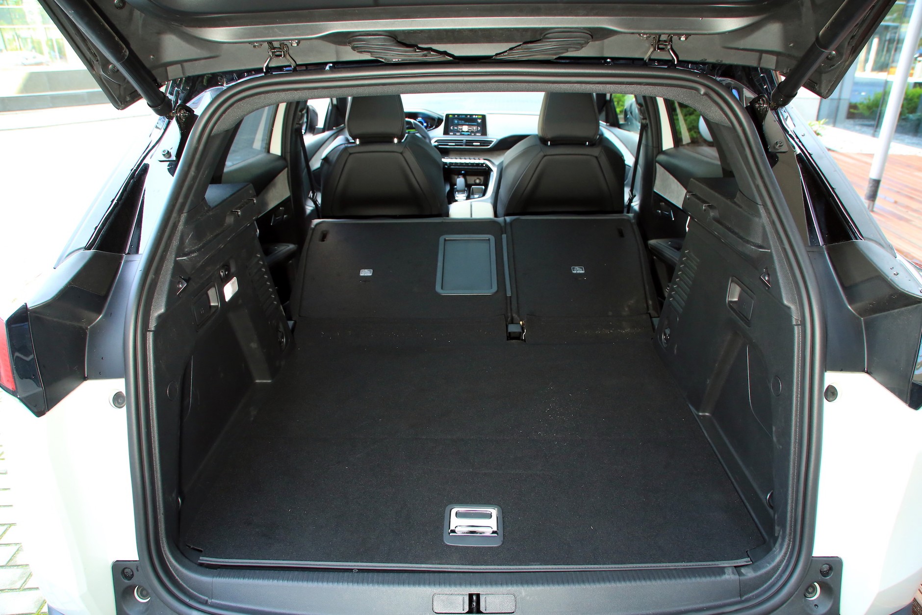 Peugeot 3008 HYbrid4