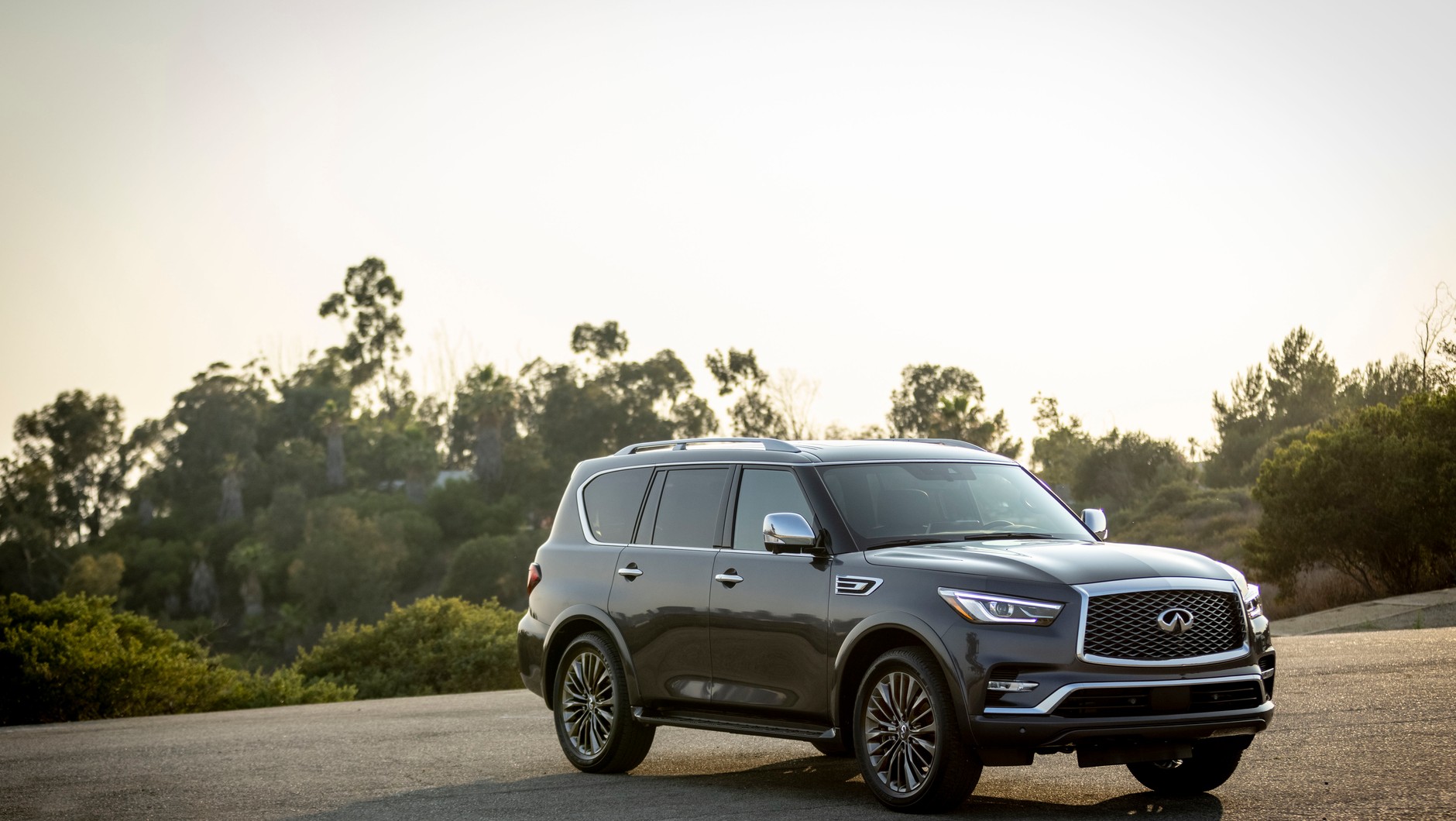 Infiniti QX80 (druga generacja; od 2010 r.)