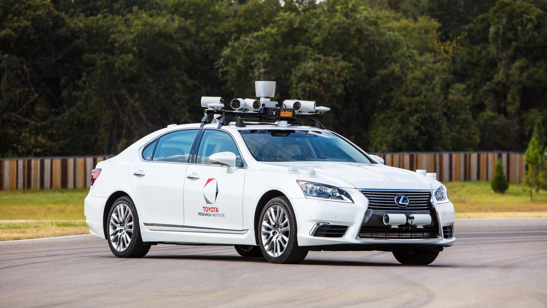 Testowy Lexus LS 600h