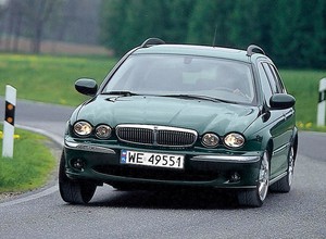 Jaguar X-Type 2.0 D - tani wstęp do klasy biznes