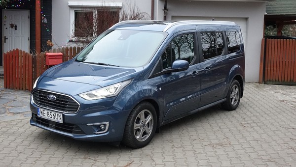 Ford Grand Tourneo Connect – świetny autobus, ale niedopracowana bagażówka | TEST