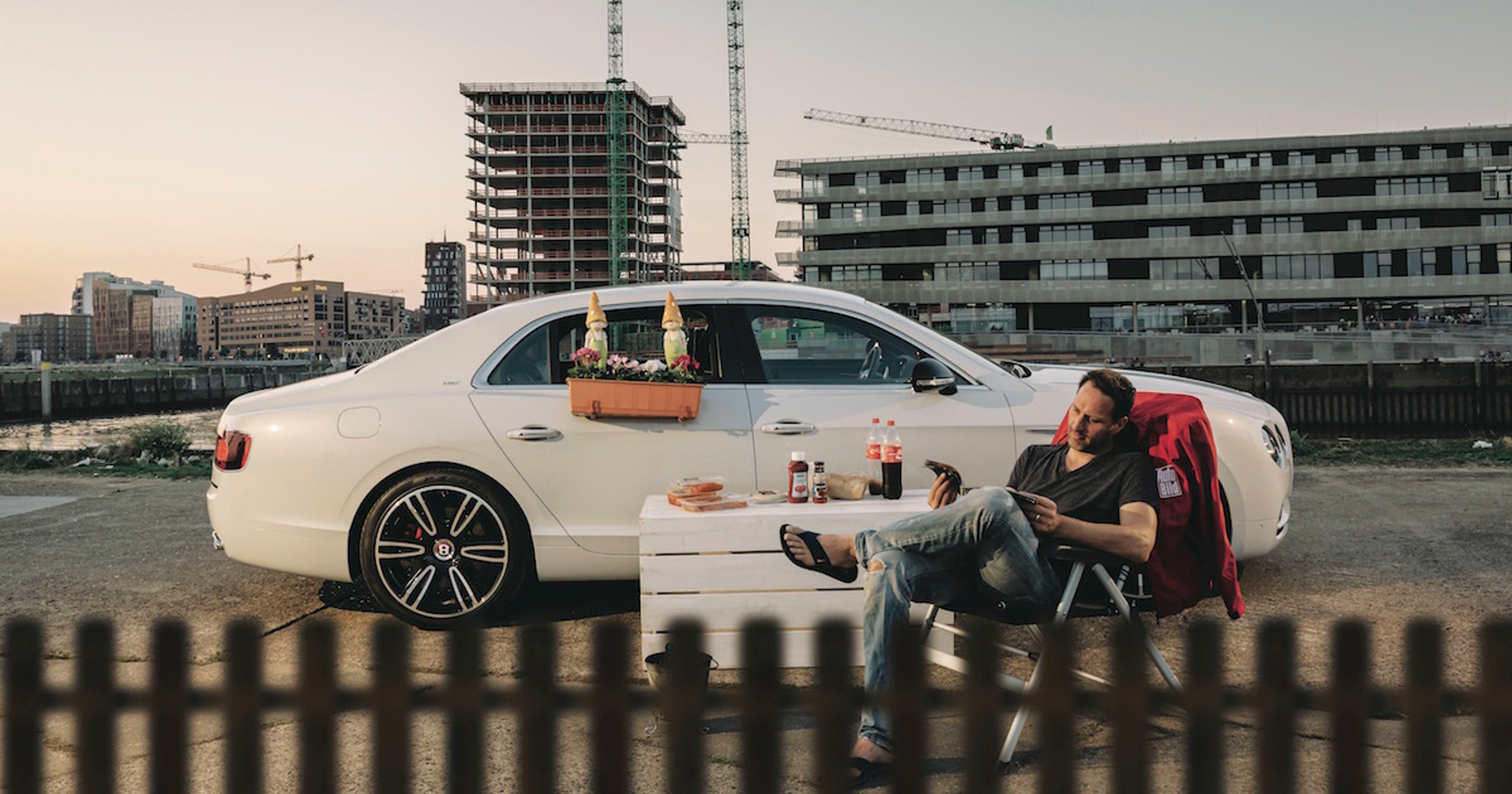 Bentley Flying Spur V8 S - Małe mieszkanko... w Bentleyu
