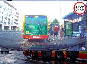 Ścigali autobus miejski w Poznaniu. Powód zaskoczył nawet kierowcę [WIDEO]