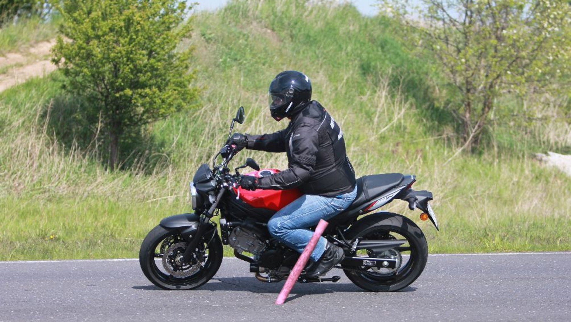 Suzuki SV650