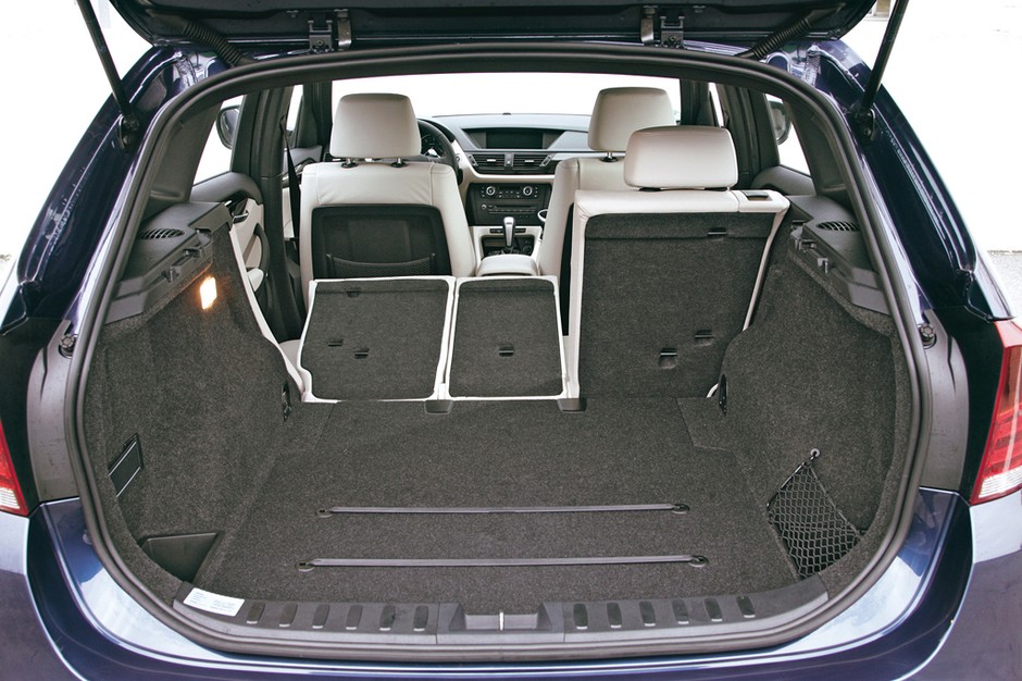BMW X1 xDrive 23d - Ni to kombi, ni to SUV