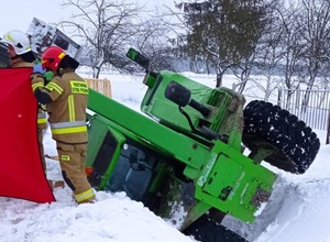 Wyszedł z domu odśnieżyć auto, ale już nie wrócił. Przygniotła go maszyna