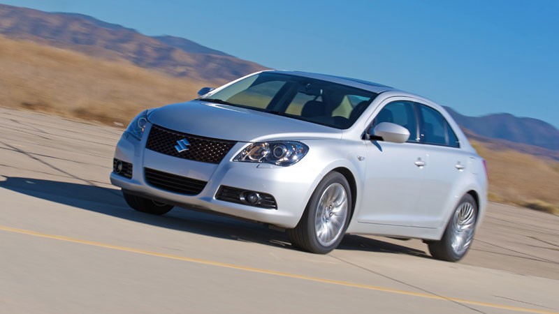 Tokio 2009:  Suzuki Kizashi będzie sprzedawane najpierw w Japonii