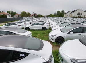 To wykończy nie tylko diesle! Komisja Europejska chce zmusić floty do przesiadki na elektryki