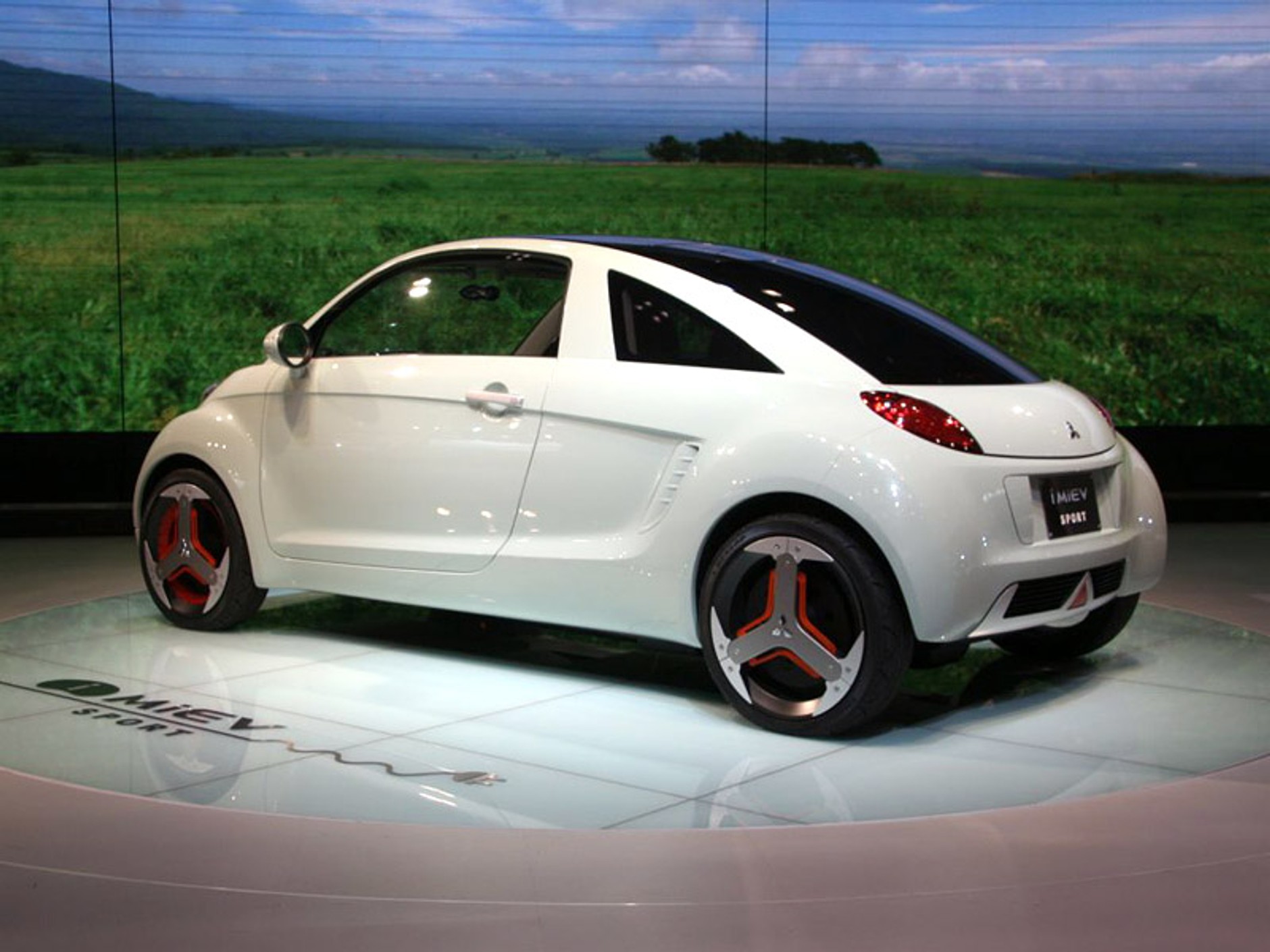 Tokio Motor Show 2007: Mitsubishi i MiEV SPORT – elektryczny sportowiec