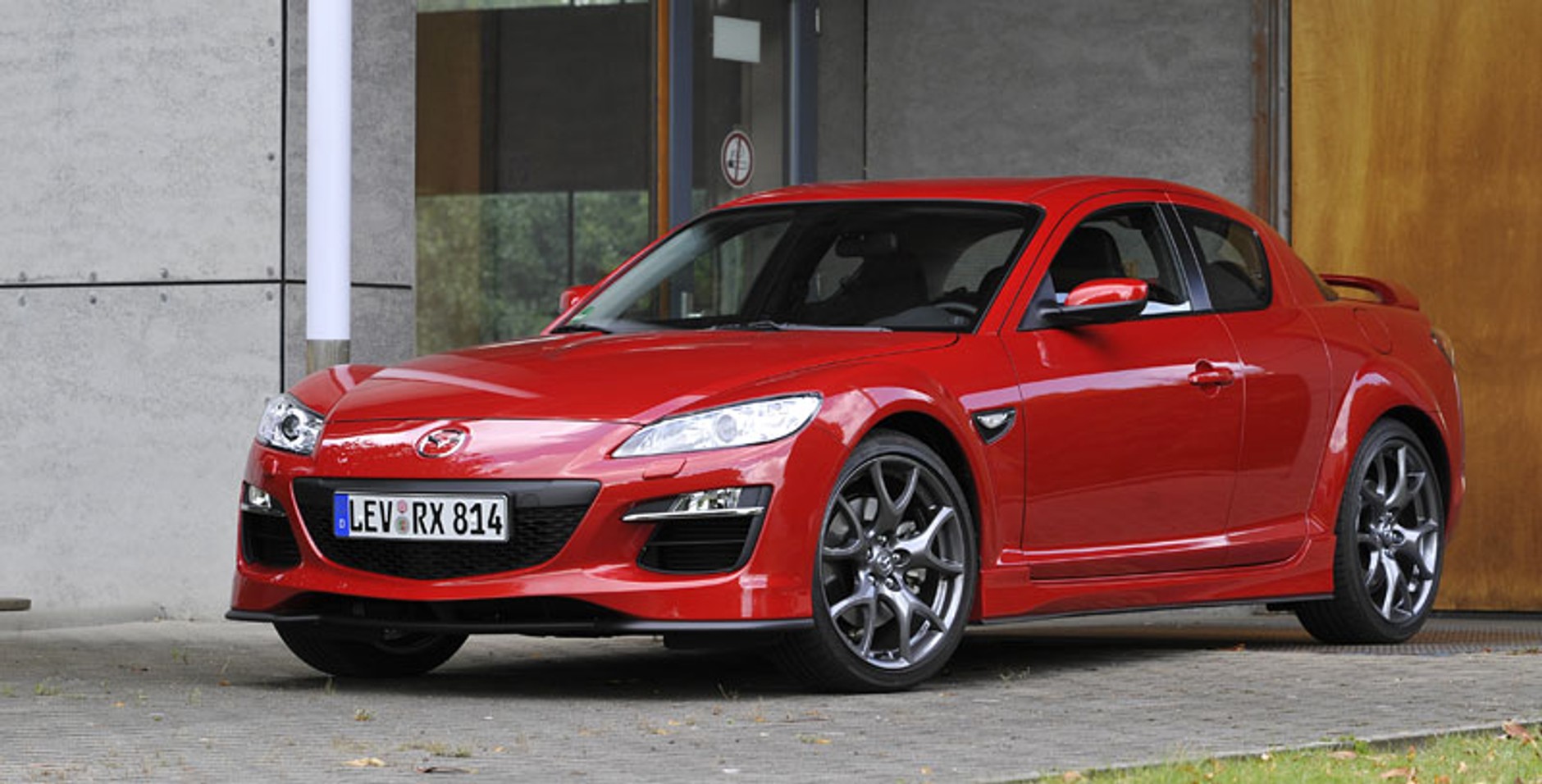 IAA Frankfurt 2009: Mazda RX-8 po faceliftingu (fotogaleria)