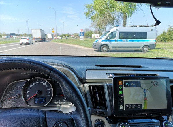 Majówka na drogach – gdzie oczekiwać korków i kontroli?