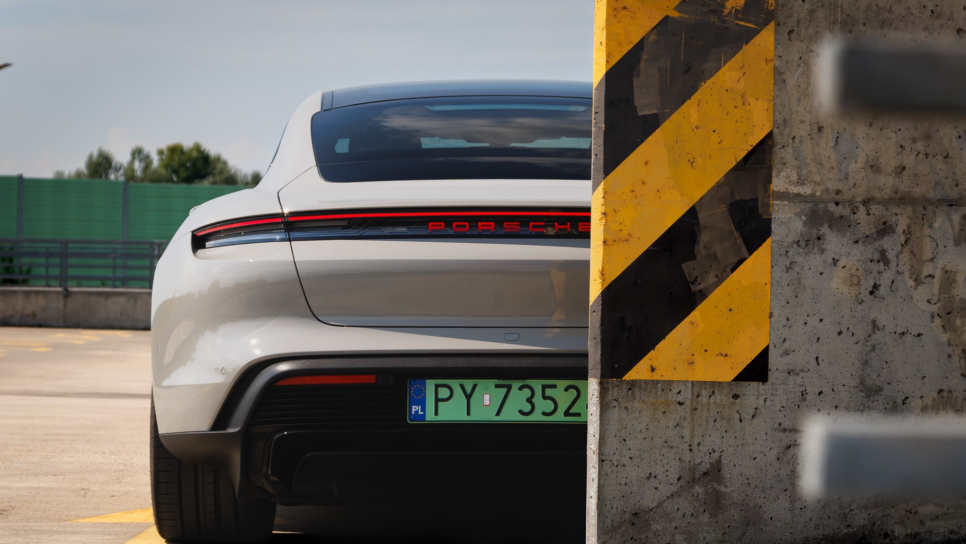 2024 Porsche Taycan 4S