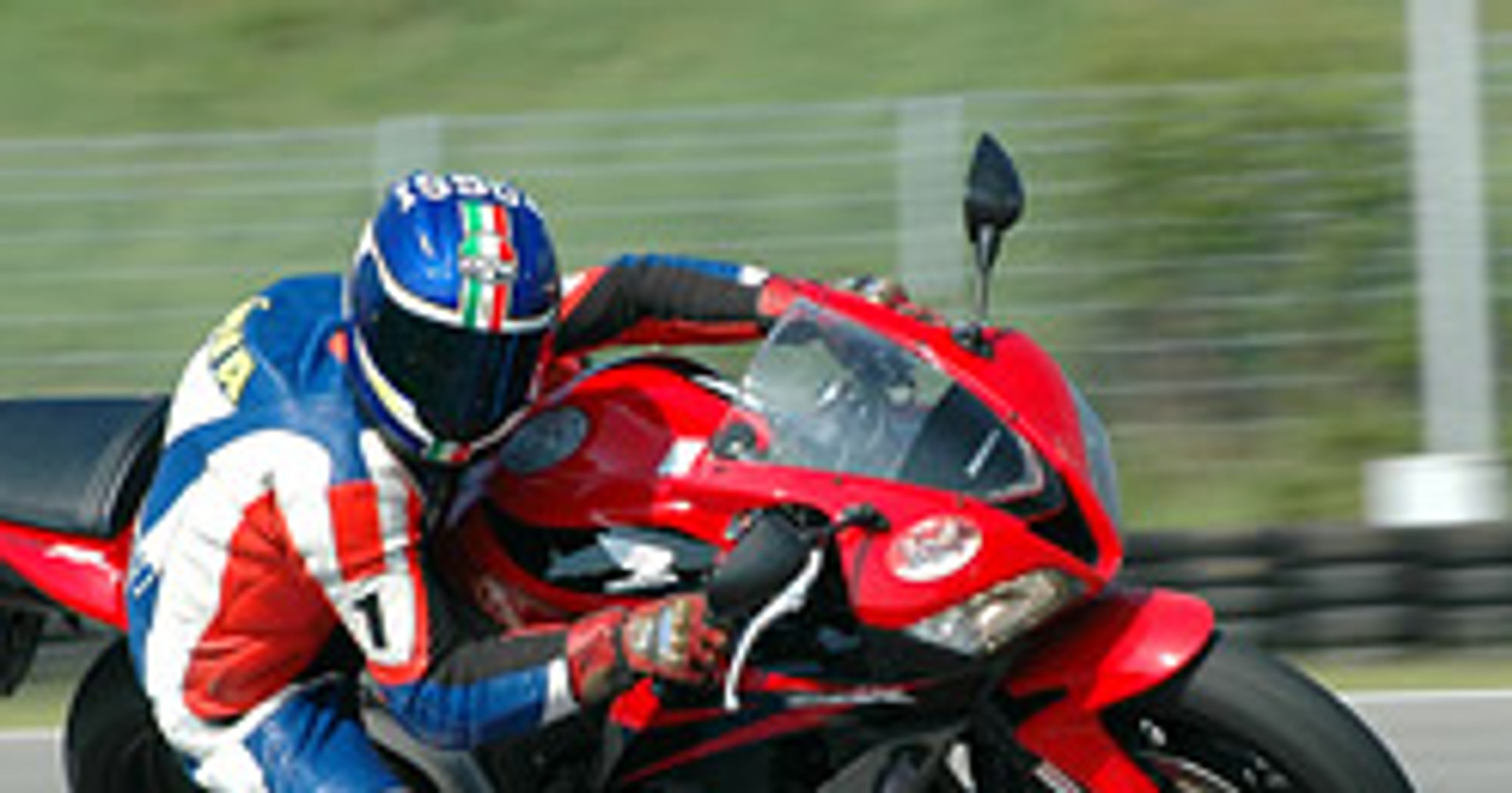 Supermoto Honda Days: nowy CBR600RR na torze