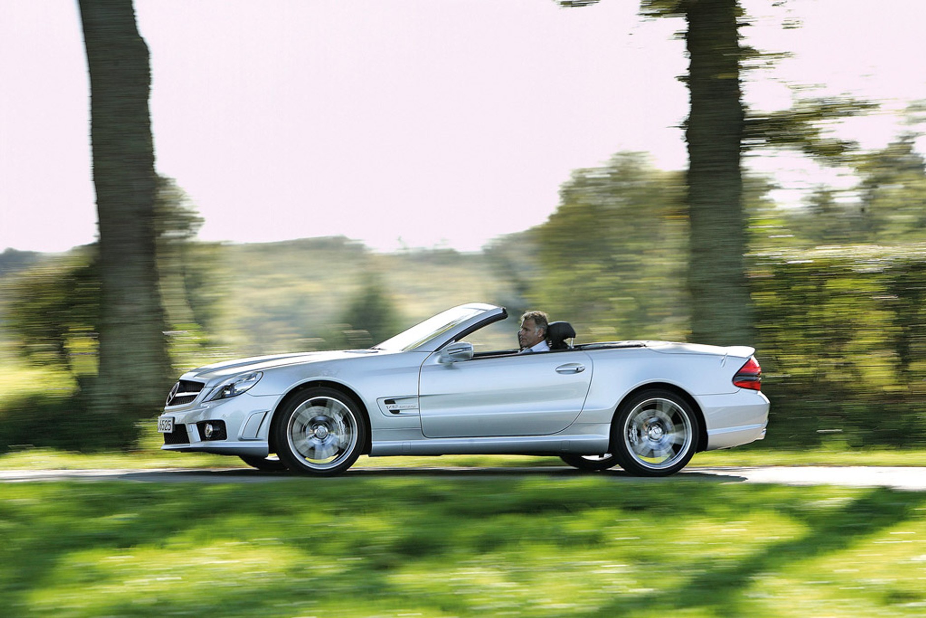 Poznaj samochody o najwyższej i najniższej mocy