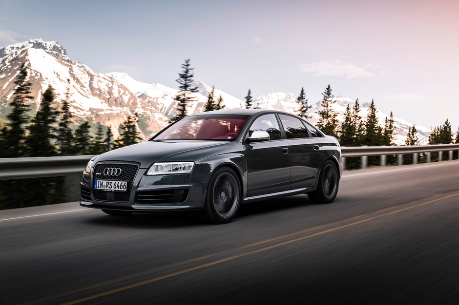 Audi RS 6 C6 sedan