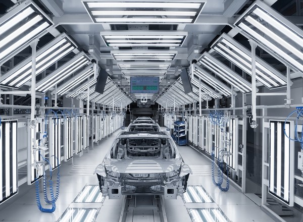 Te auta znanych marek to "chińczyki" w przebraniu. Niektóre kupisz też w Polsce